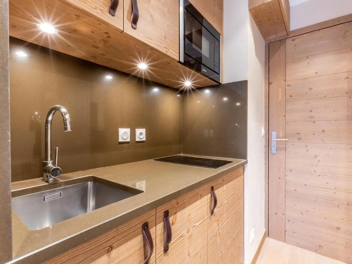 Apartment Studio Chaleureux Et Elegant, Front De Neige A Val D'Isere, Proche Centre Et Pistes - Fr-1-694-190
