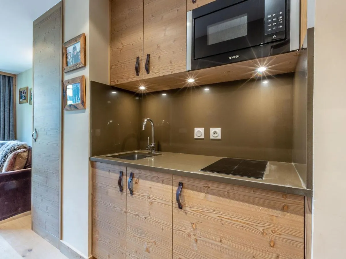 Studio Chaleureux Et Elegant, Front De Neige A Val D'Isere, Proche Centre Et Pistes - Fr-1-694-190
